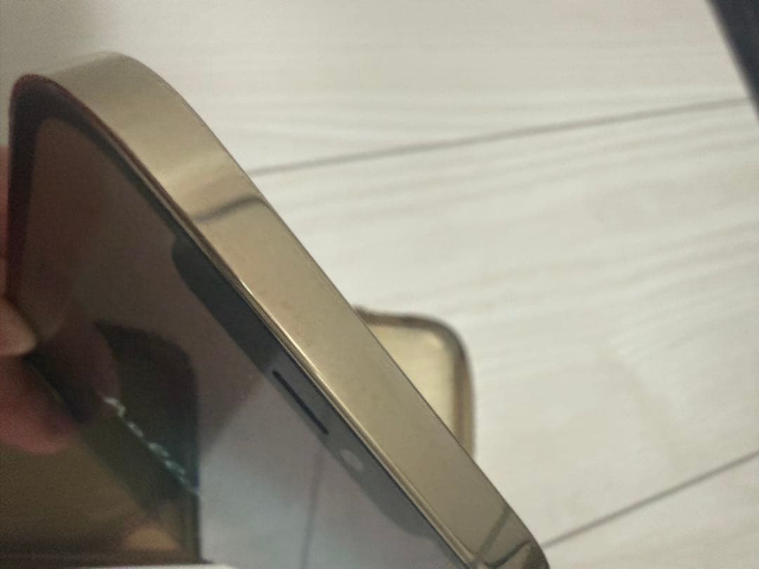 【美品】Apple iPhone 12 Pro 256GB ゴールド