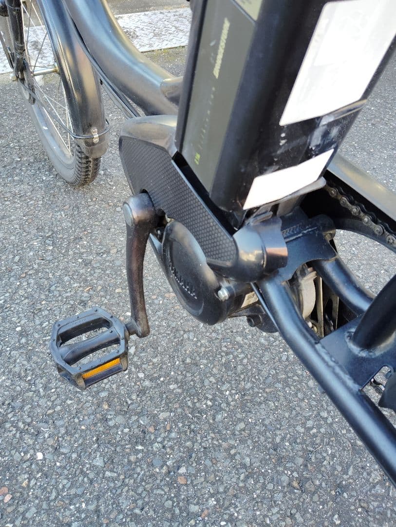 【引き取り限定・ジャンク扱い】中古ブラック電動アシスト自転車