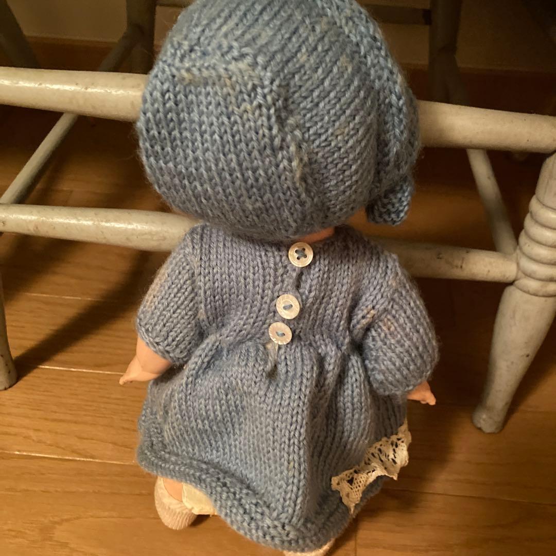 アンティークドール 青色ニットドレス