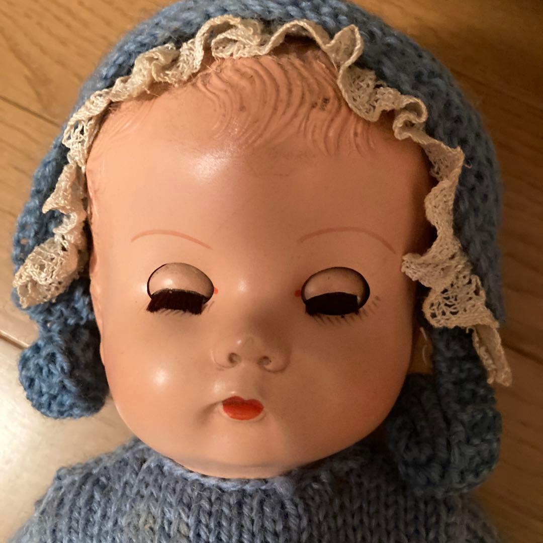 アンティークドール 青色ニットドレス