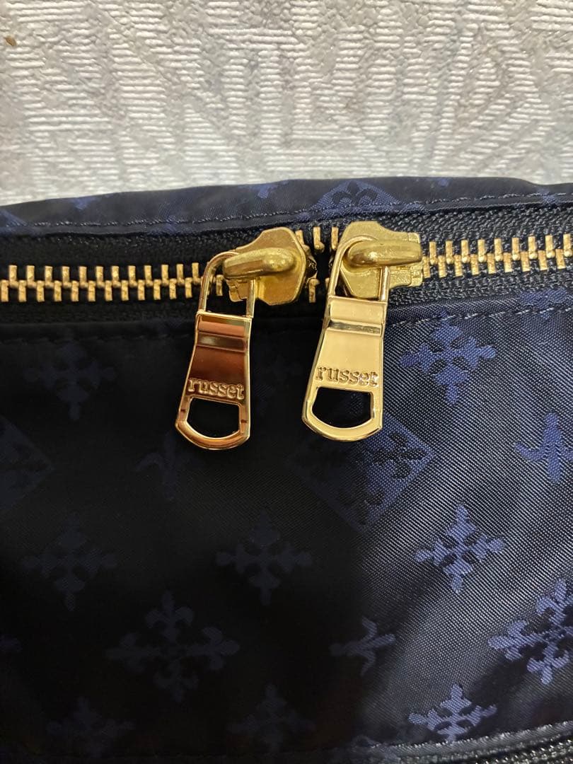 ラシットrusset ナイロン ショルダーバッグ