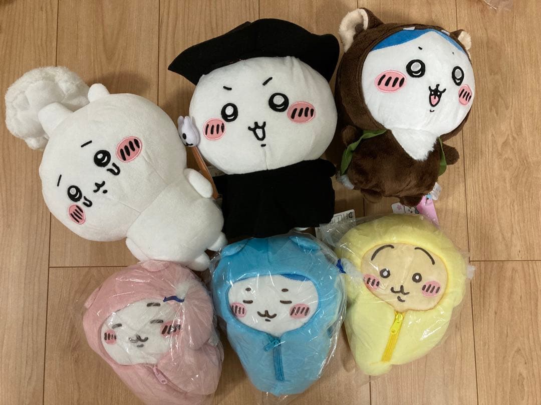 ちいかわ だららん パジャマBIG ぬいぐるみ まとめ売り １３点