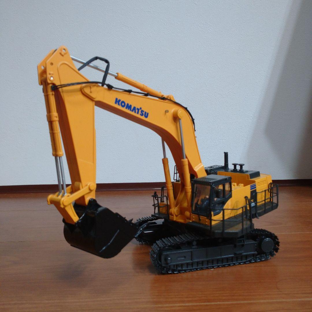 KOMATSU PC1250-8 油圧ショベル 1/50 京商