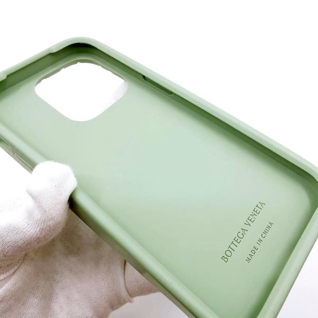 BOTTEGA VENETA iPhone16 Pro対応　スマホケース