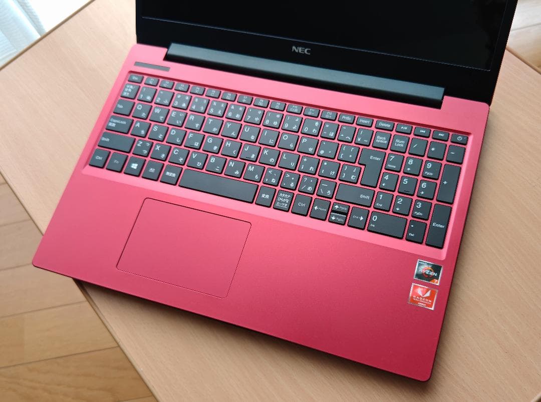 高性能 Nec Lavieスリムな ノートパソコン