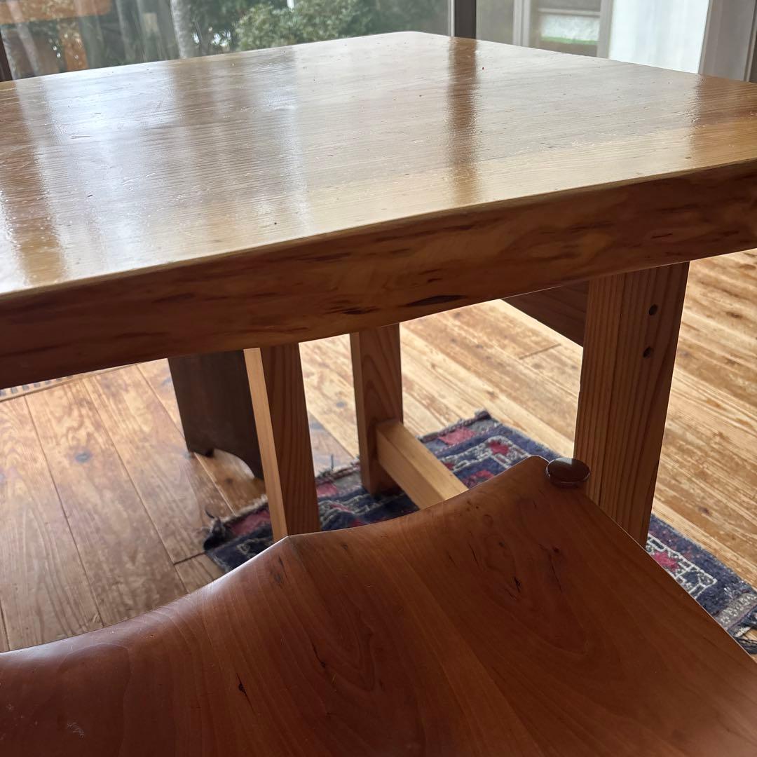 杉　一枚板　テーブル　ダイニングテーブル　脚付きません