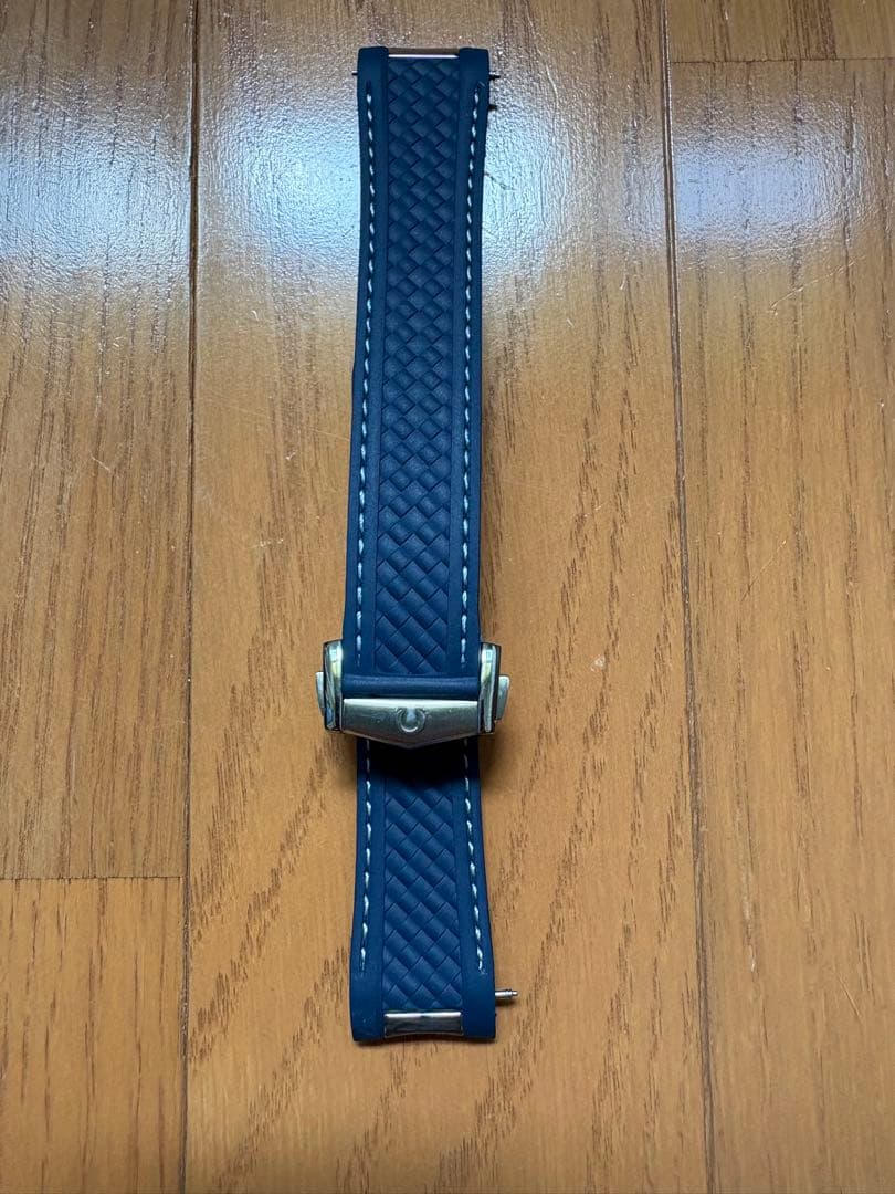 ラグ幅20mmモデル対応ネイビーラバーベルト