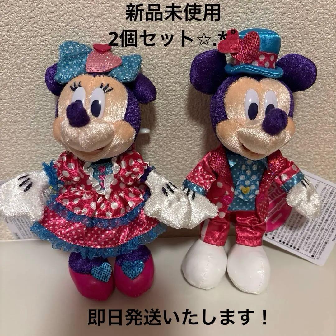 【新品タグ付き】ディズニー　ミニパル　ぬいぐるみバッジ　ミッキー　ミニーセット