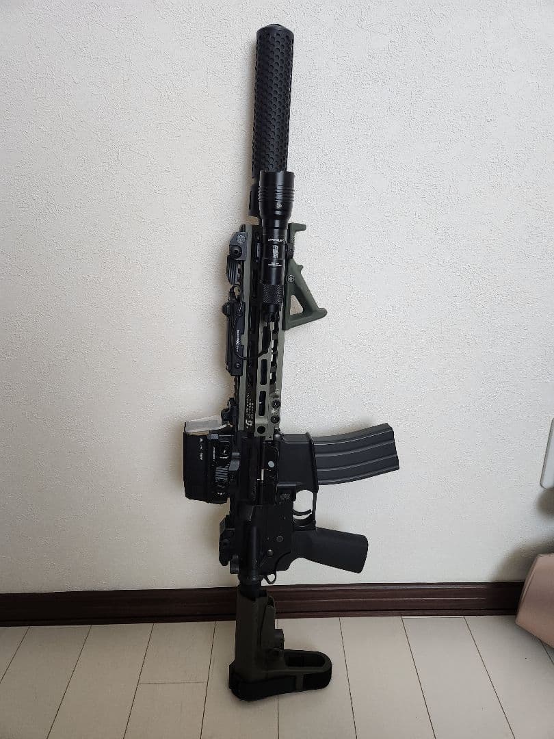 東京マルイ M4 MWS CQBR ブロック１ FBI HRT風 カスタム