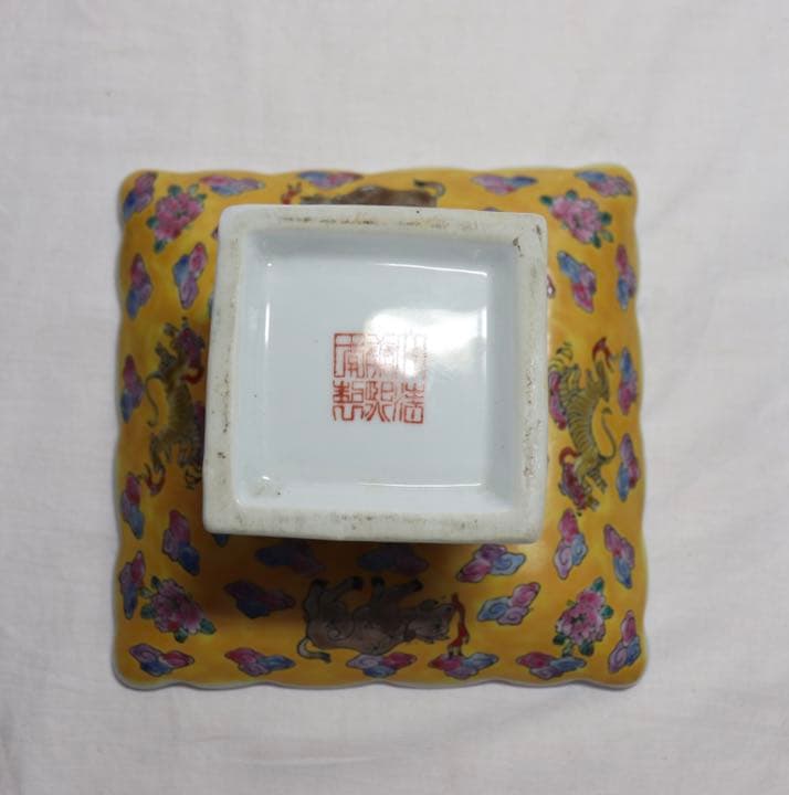 中国　粉彩高台菓子器　在銘　木箱付　送料込み0715