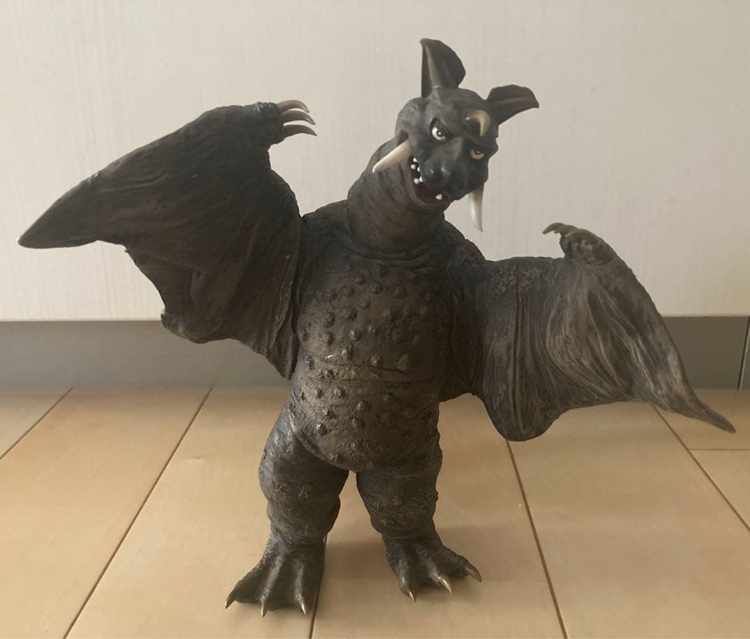 ウルトラマン　大怪獣シリーズ　チャンドラー