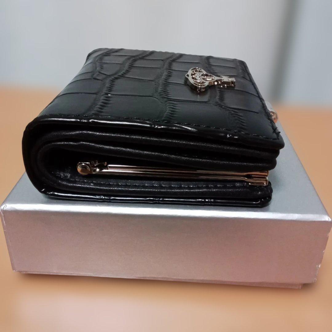 新品未使用 Vivienne Westwood 二つ折り財布