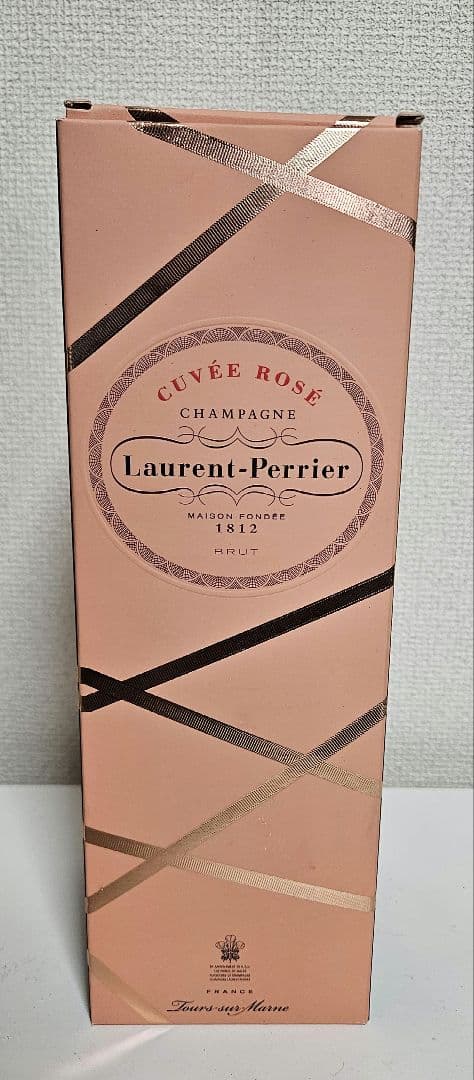Laurent-Perrier ローランペリエ シャンパン ロゼ 化粧箱入り