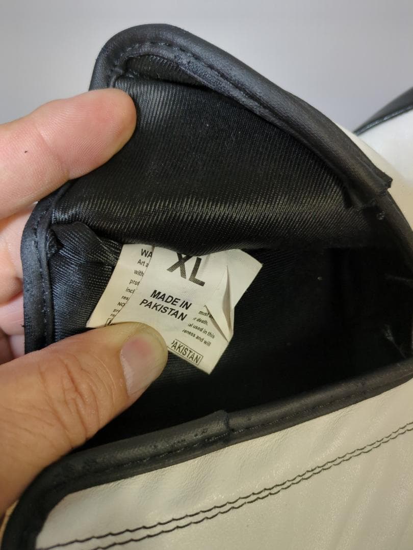 ［即OK］RIVAL グローブ RB2 XLサイズ