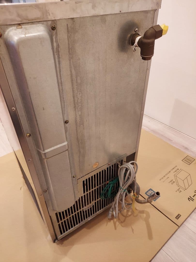 ホシザキ　製氷機　IM-20J