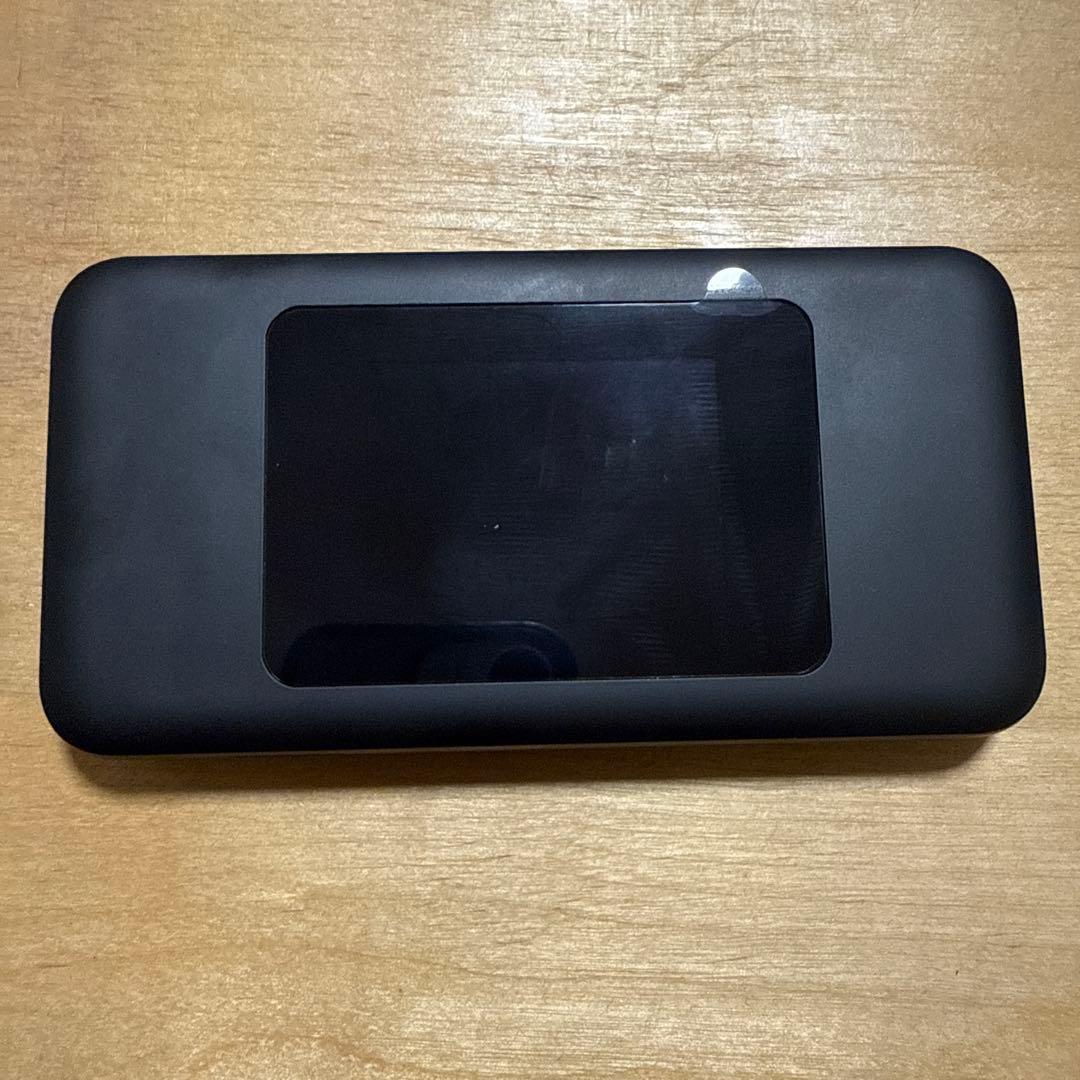 Speed WiFi DOCK 5G 01 本体