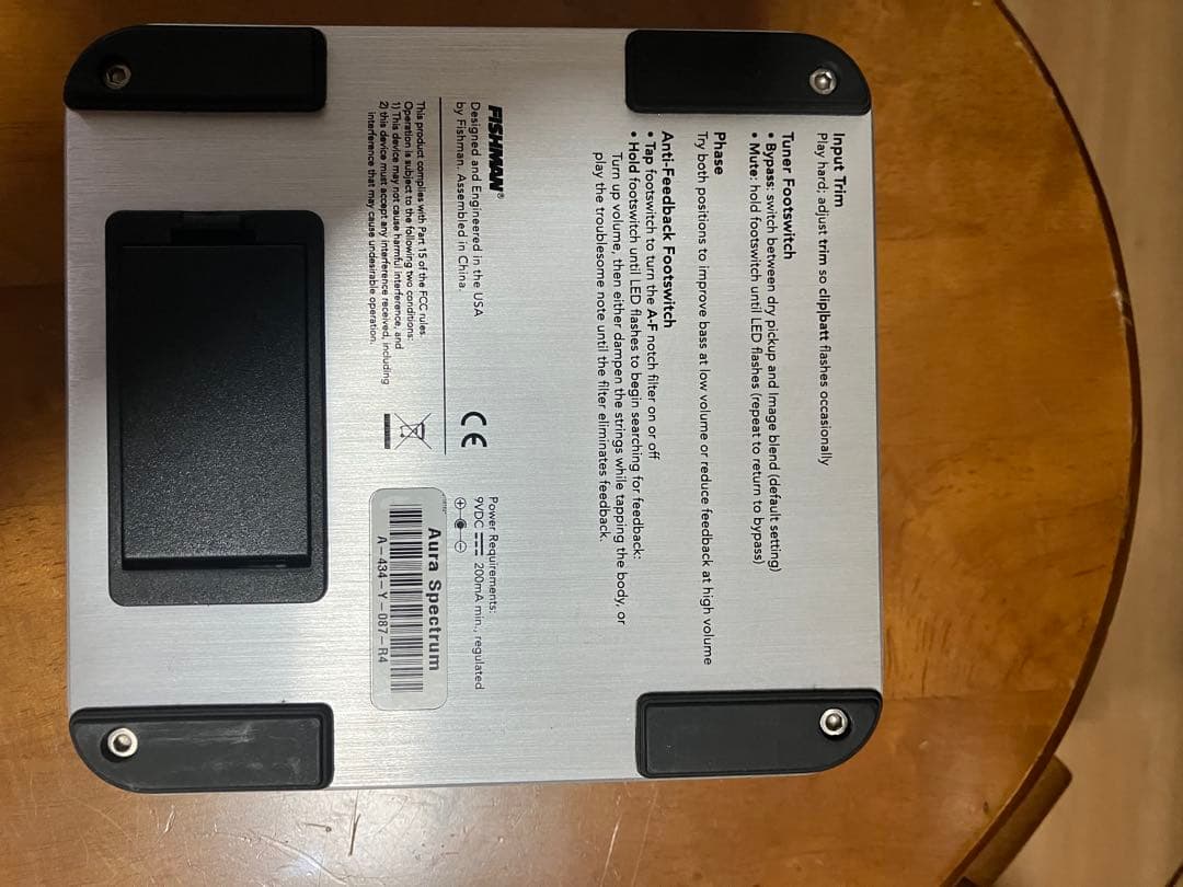 Fishman aura spectrum diアコースティックエフェクター