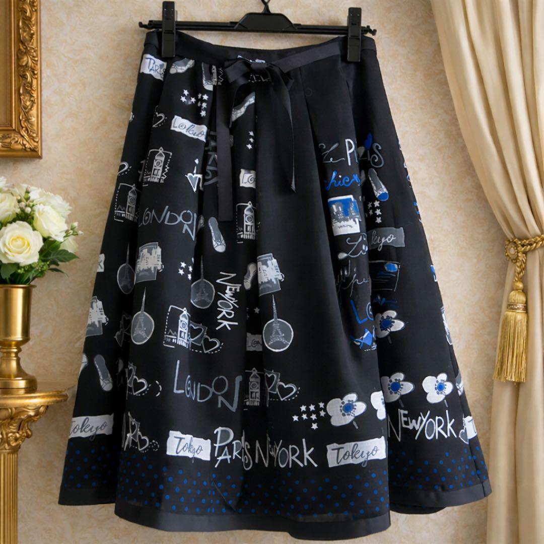 新品＊未使用☆M’S GRACY☆イラストプリント 黒 フレアスカート