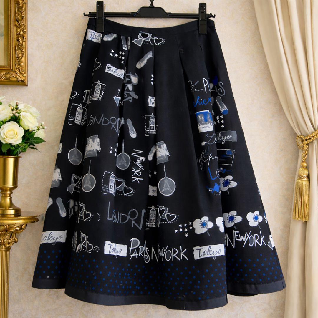 新品＊未使用☆M’S GRACY☆イラストプリント 黒 フレアスカート