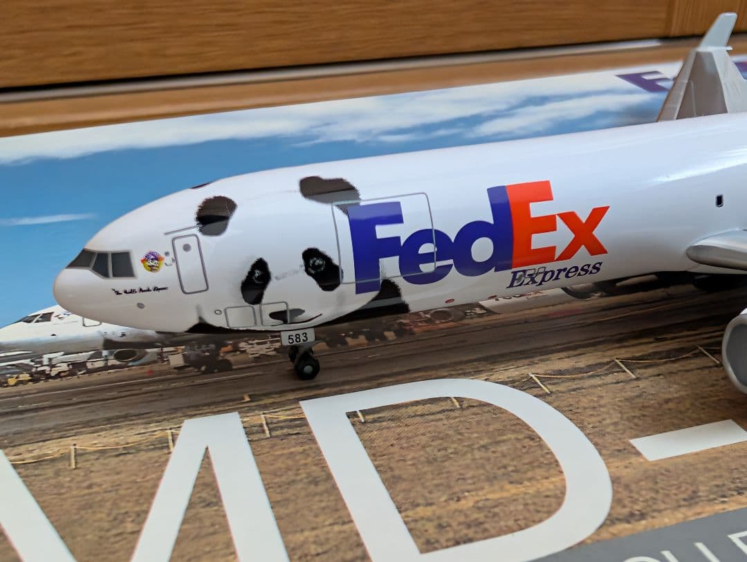 ドラゴン 1/400 MD-11 Fedex フェデックス「パンダ塗装機」