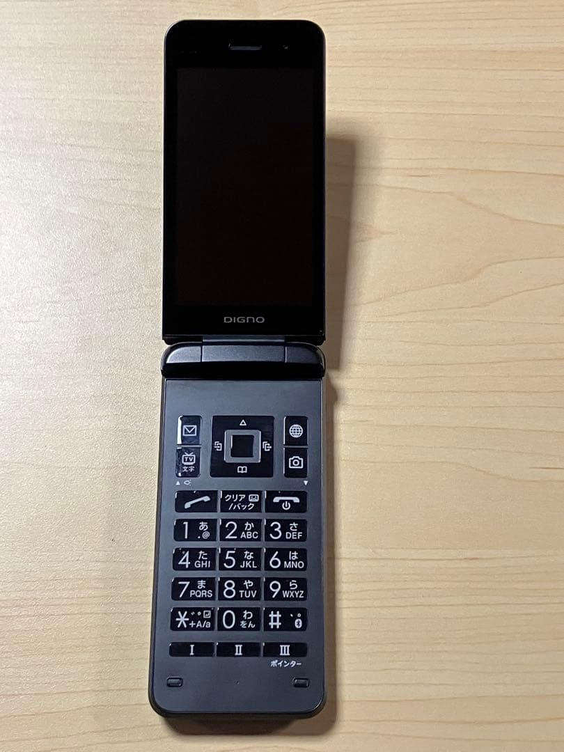 美品⭐︎ DIGNO ケータイ3 NP902KC ソフトバンク SIMフリー U1