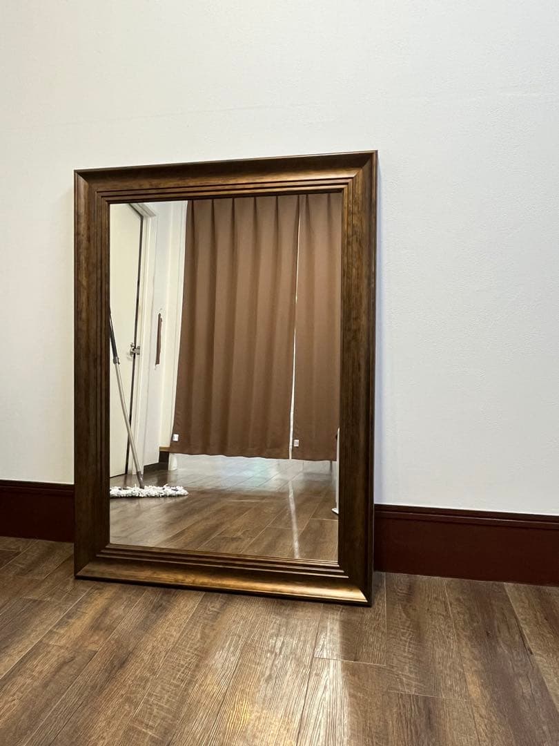 美容室、特大アンティーク調鏡