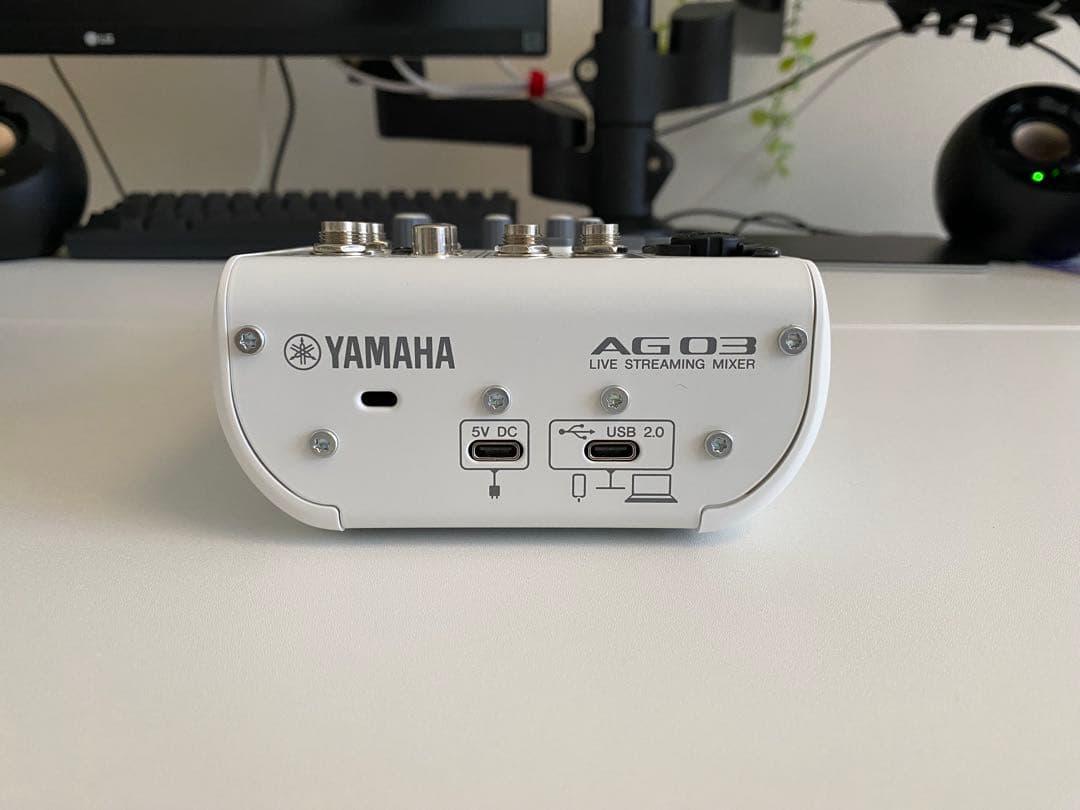 YAMAHA AG03 MK2 オーディオインターフェイス 本体と付属品