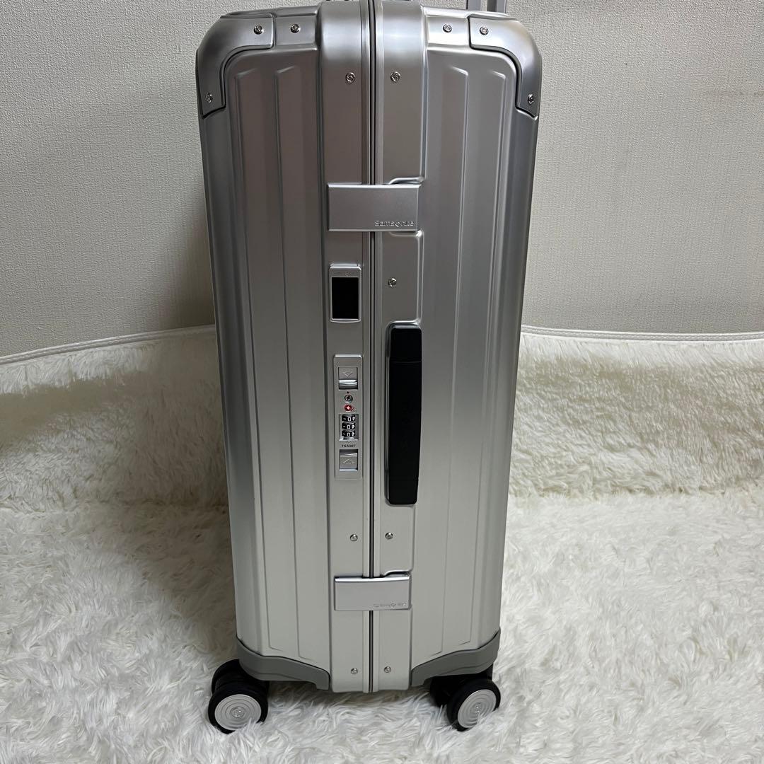 未使用品✨サムソナイト　ライトボックス　アルミニウム素材　スピナー69 71L