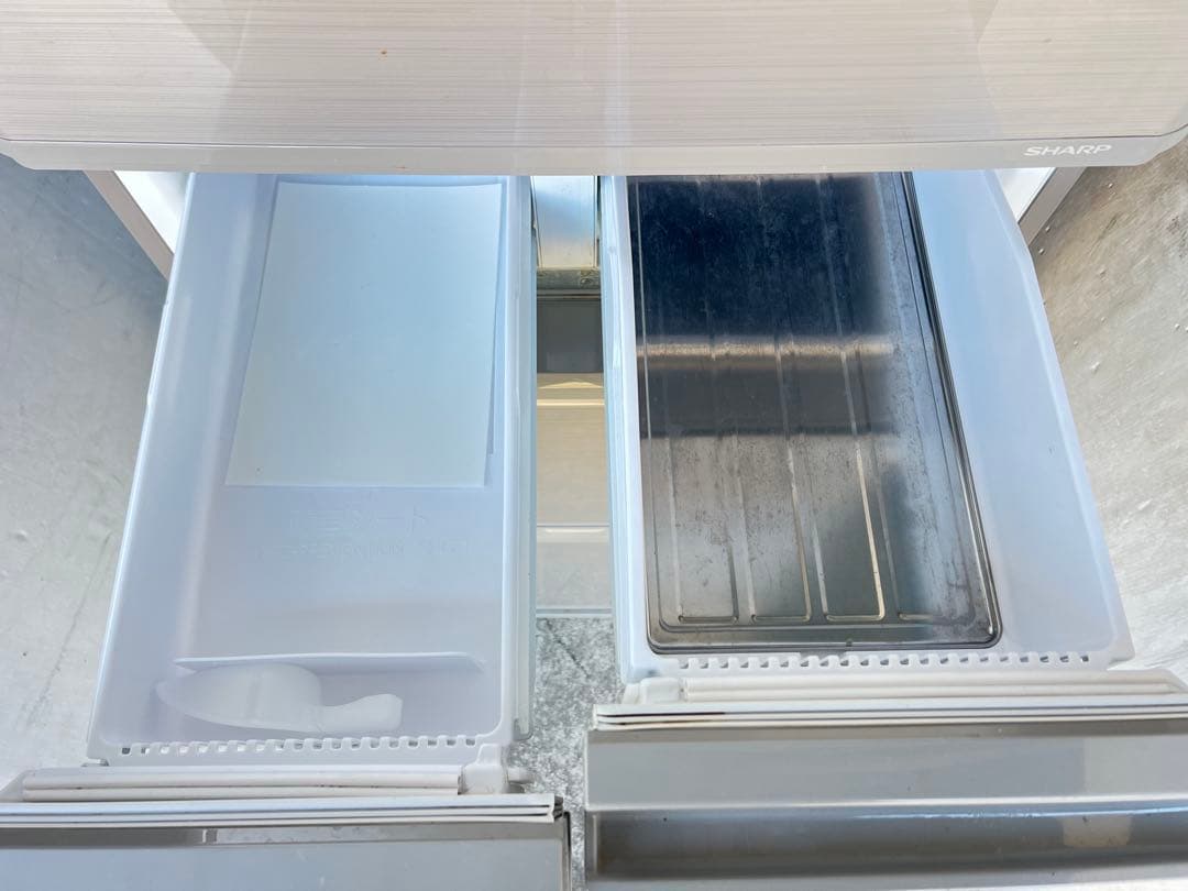 シャープノンフロン冷凍冷蔵庫SJ-PW42B-S 2016年