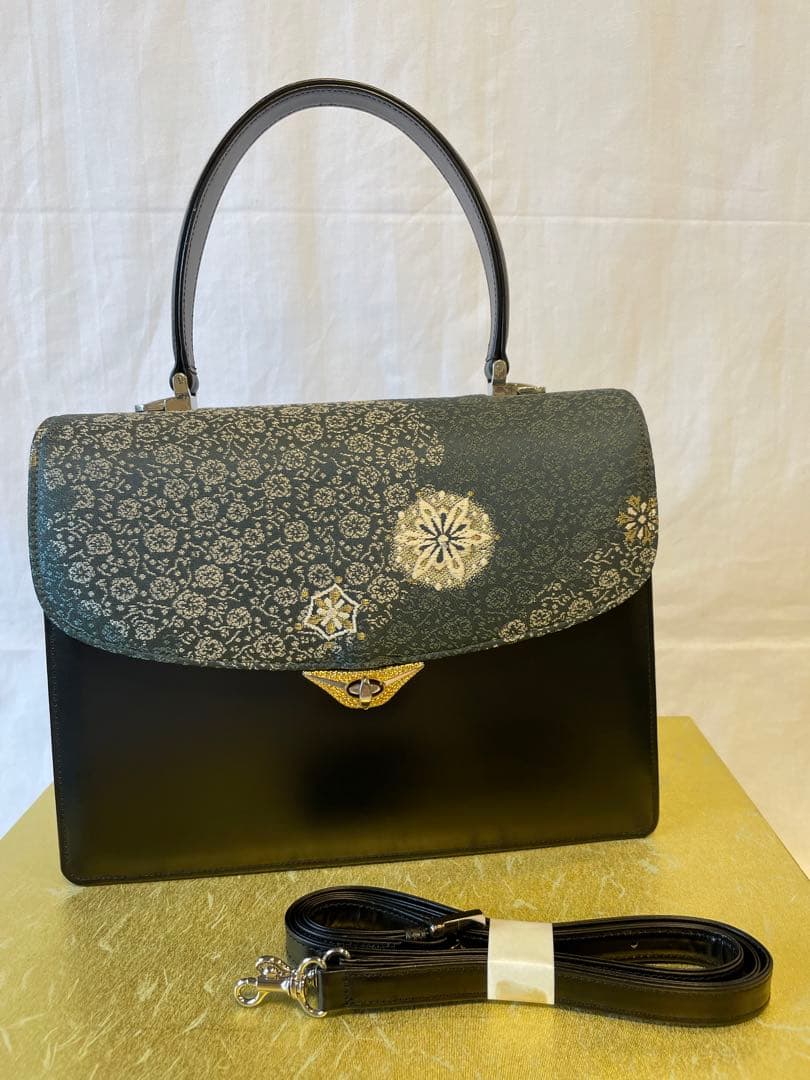 【値下げしました】和装用草履バック⭐︎新品未使用品