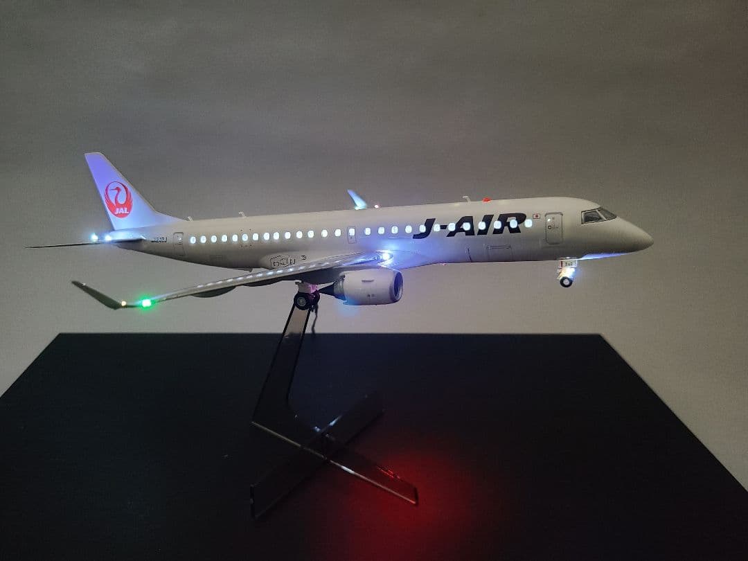 JAL エンブラエル E190 LED仕様 完成品