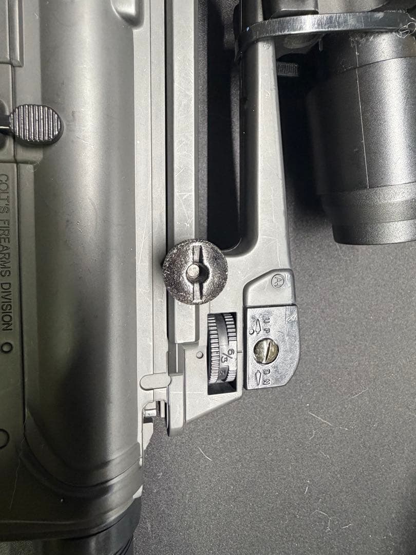 M4カービン 電動ガン 5.56mm スコープ付き東京マルイ