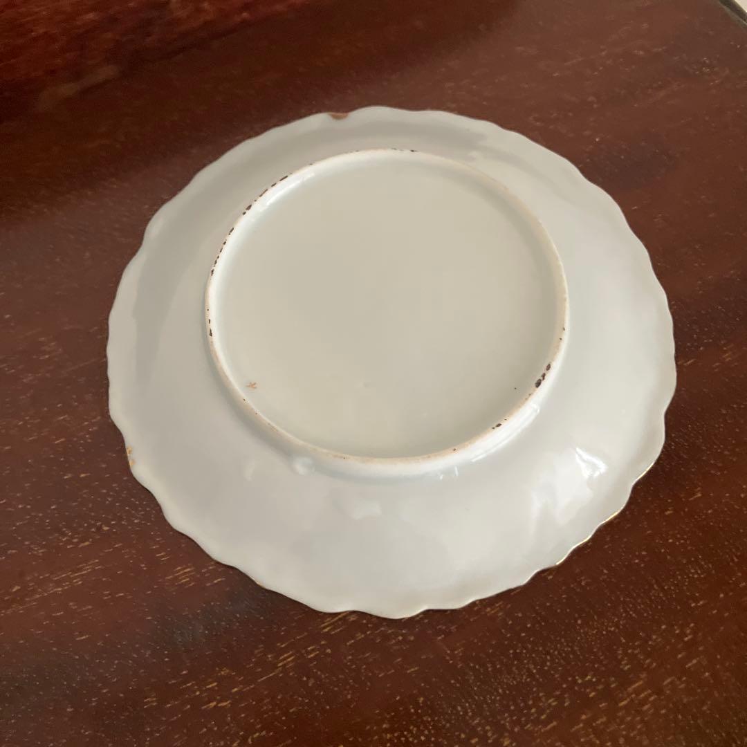 オールドノリタケ　花柄金縁カップ・ソーサー