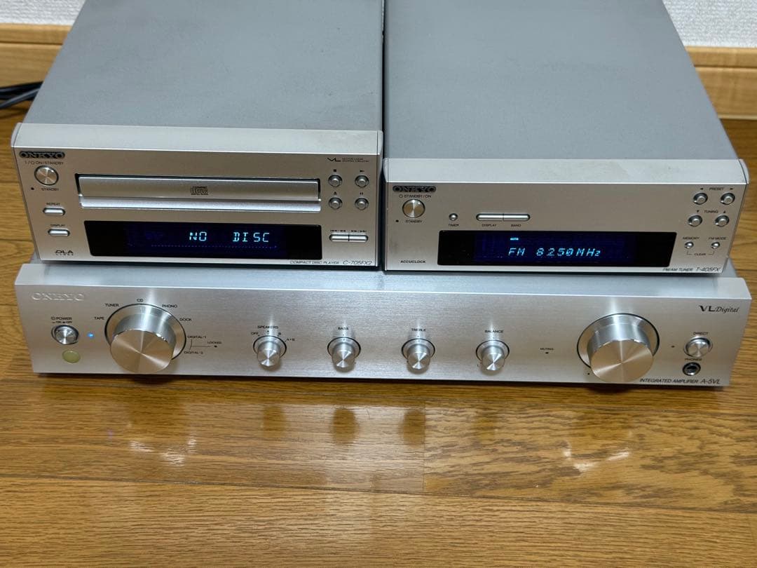 Onkyo A-5VL- CDプレーヤー FMラジオ