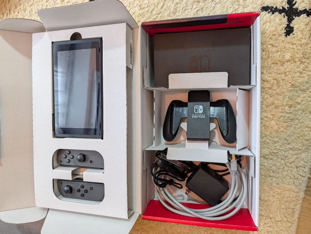 Nintendo Switch グレー 本体 + Joy-Con