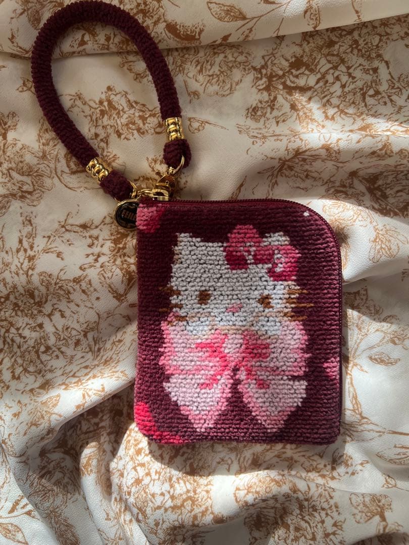 FEILER フェイラー　サンリオ　キティ　ポーチ