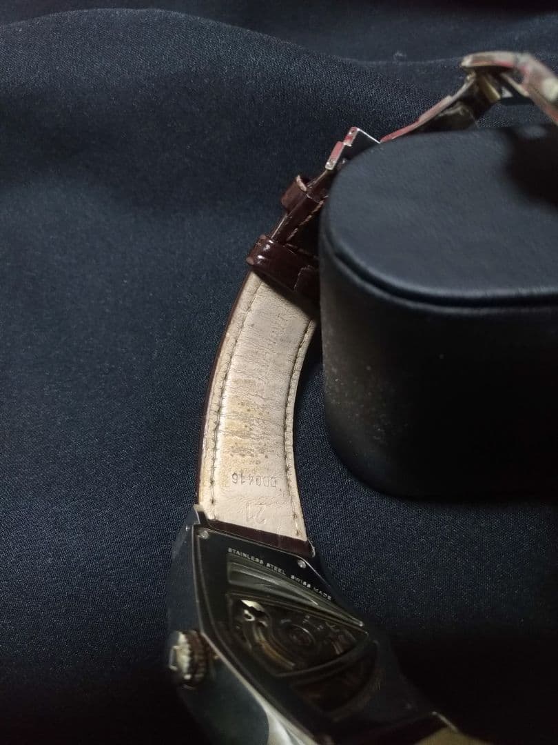 ハミルトン ベンチュラ　オートマチック HAMILTON H24515551