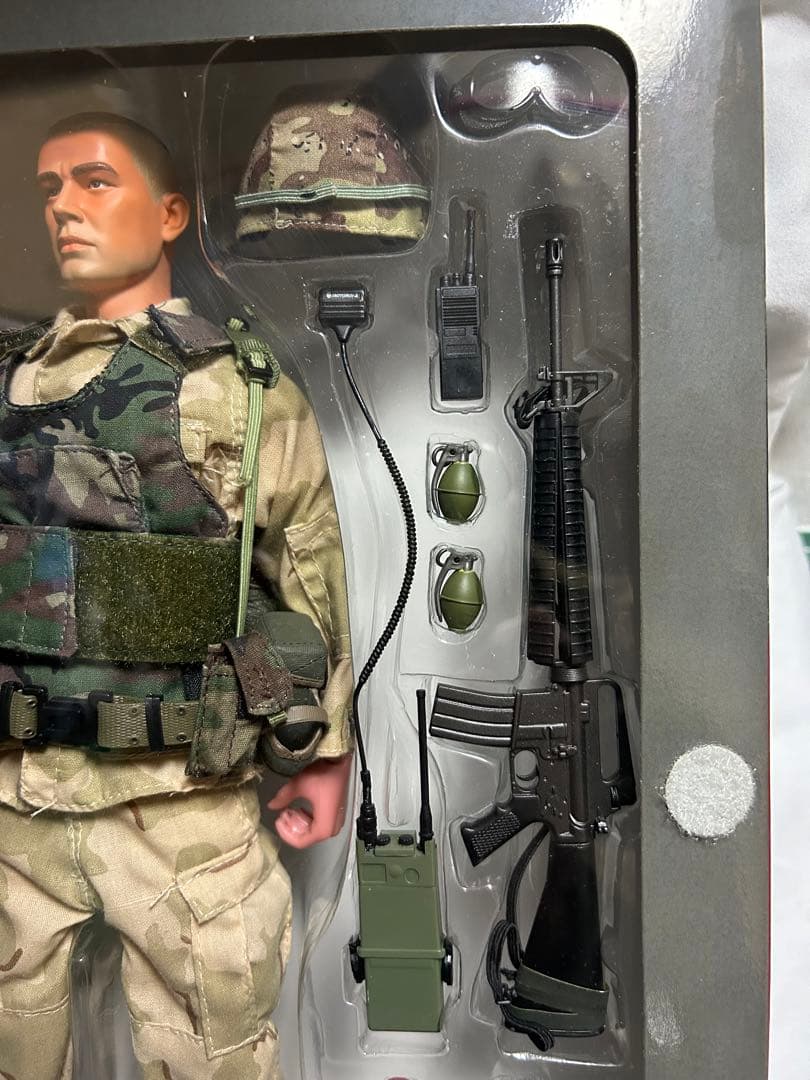 映画「ブラックホークダウン」”マット軍曹” 1/6 ミリタリーフィギュア