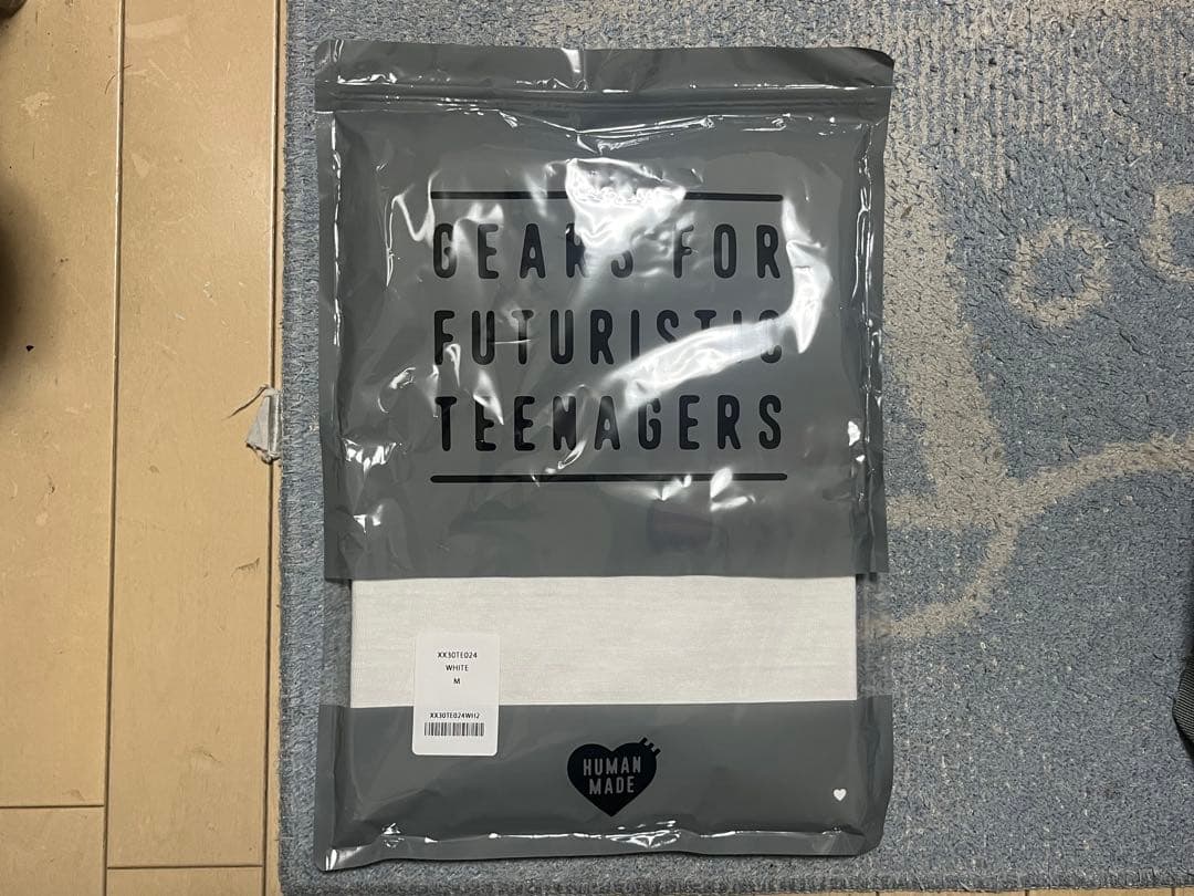 HUMAN MADE × KAWS T-Shirt Mサイズ + ノベルティ