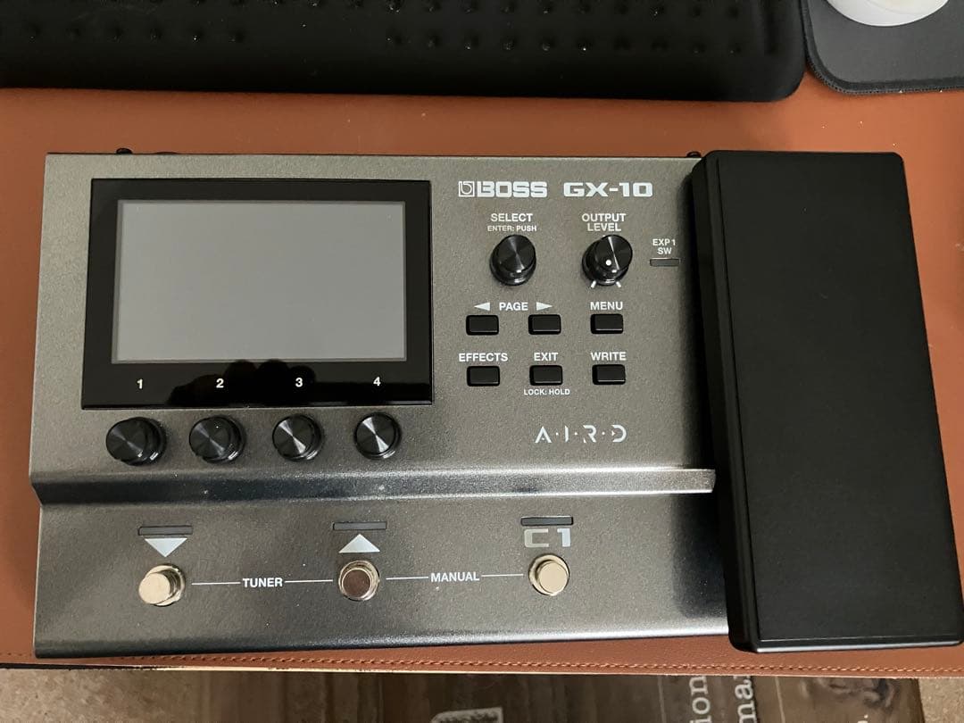 BOSS GX-10 マルチエフェクター　新品同様