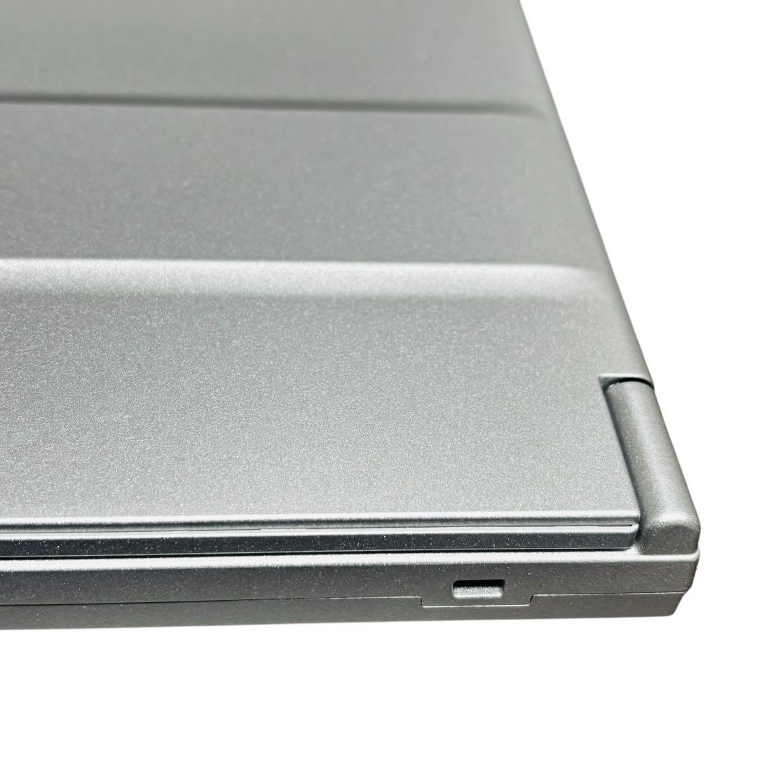 Panasonic Let’s note SV1 i5 16GB SSD256