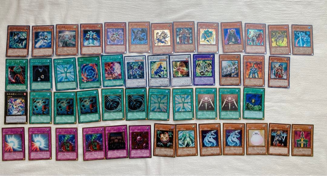 【SALE！！】遊戯王カード　まとめ売り　7949枚！！