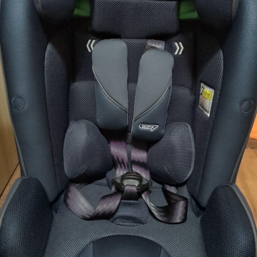 アップリカ チャイルドジュニアシート フォームフィット