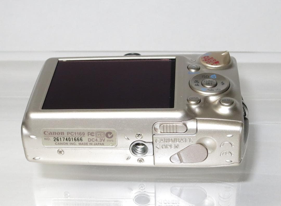 Canon IXY DIGITAL 700 　完動品　純正バッテリー、充電器付属