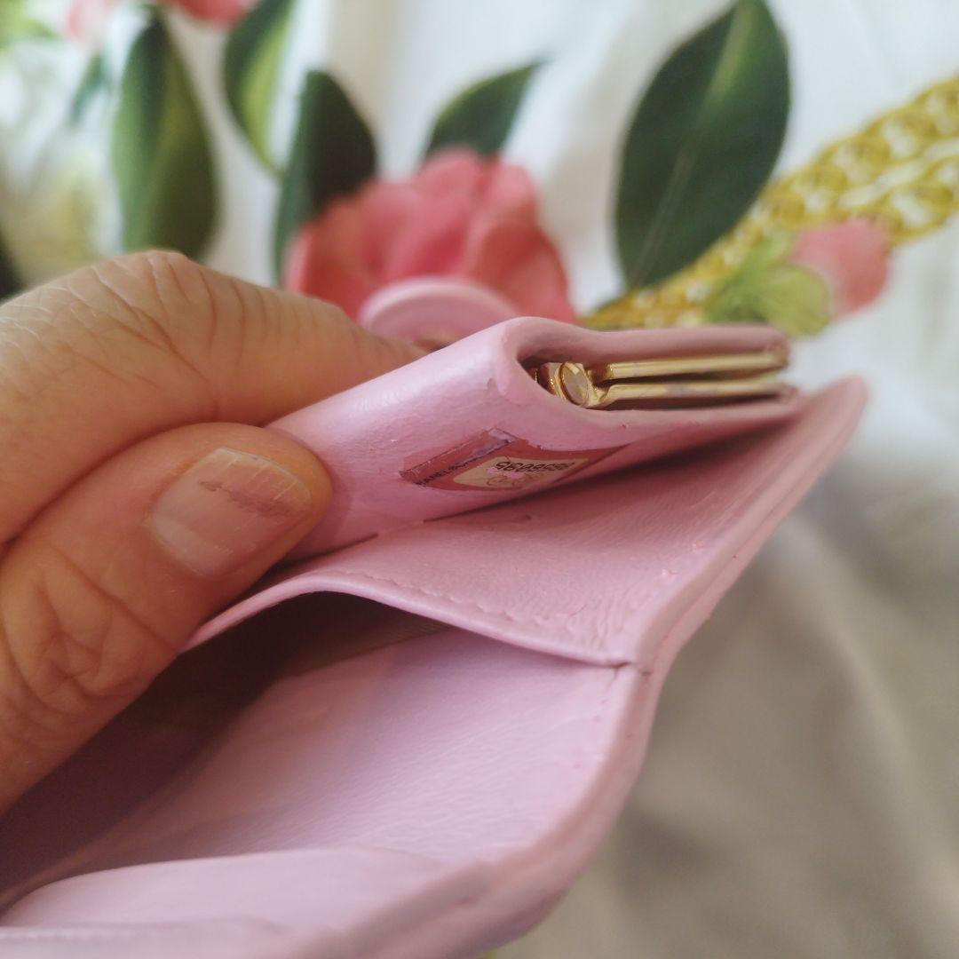 ②シャネルキャビアスキン　がま口コンパクト財布