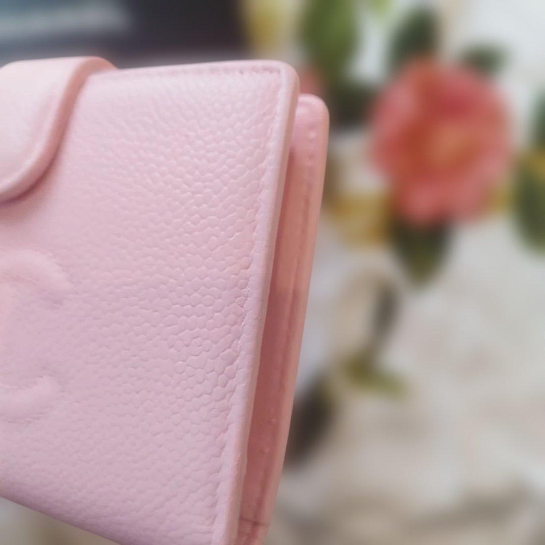 ②シャネルキャビアスキン　がま口コンパクト財布