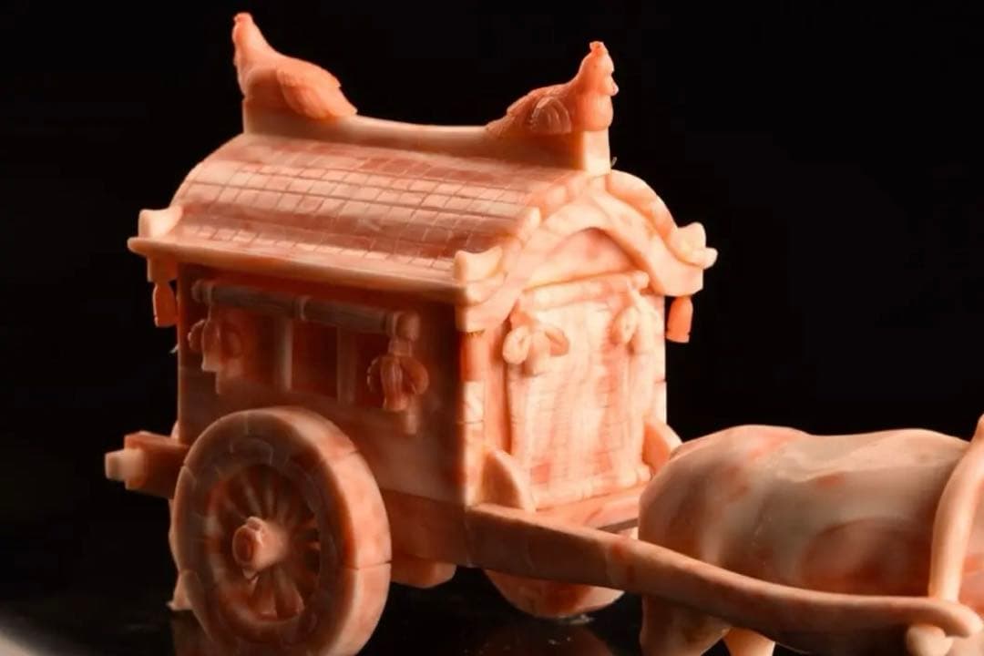 本珊瑚　珊瑚彫刻　宝石珊瑚　珊瑚置物コ－ラル　牛引き御所車　珊瑚宝飾作家山上卓山