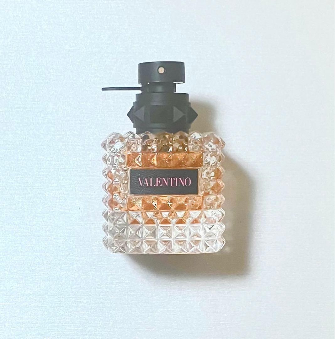 ヴァレンティノ ドンナ ボーンインローマ VALENTINO Donna