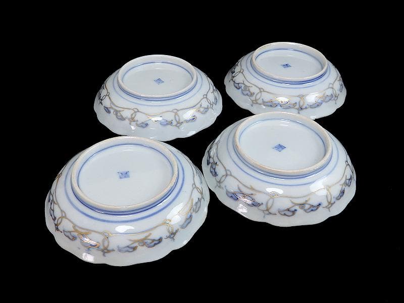 古伊万里　金襴手　陽刻　窓絵　花の図　４寸皿　４枚　E111AS-fblc