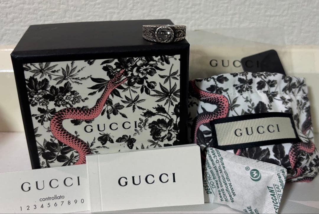 Gucci シルバーリング 19号